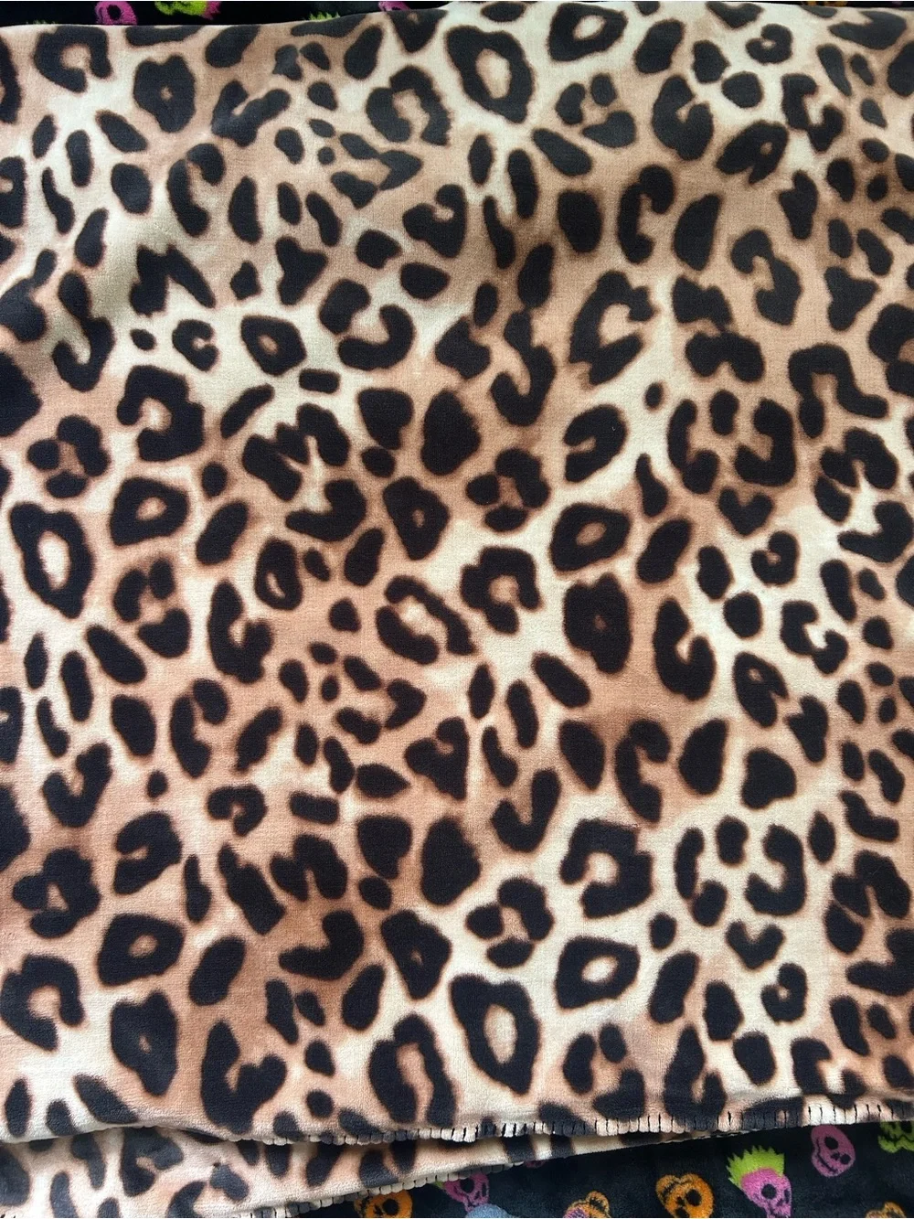 PINK Victoria's Secret Leopard Print Sherpa Wrap - Tan & Black READ 1st